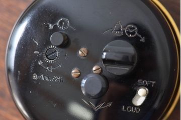アンティーク雑貨　昭和レトロ　SEIKO soft&loud 2JEWELS　目覚まし時計(置き時計)