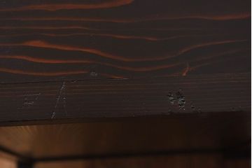 アンティーク家具　和製アンティーク　モールガラス入り!前面欅材使用　鉄脚付きの収納棚(戸棚・本箱・ブックケース)