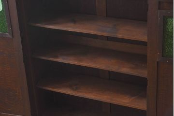アンティーク家具　色ガラス入り!和製アンティーク　象嵌が施された大正ロマン香るブックケース(収納棚)