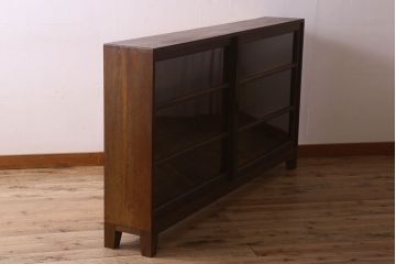 レトロ家具　昭和レトロ　ナラ材使用　クリアガラスが施された脚付きの戸棚(収納棚・飾り棚・ブックケース)