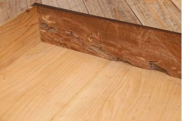 アンティーク家具　和製アンティーク　三方欅材　上質なキャビネット(茶箪笥・収納棚)
