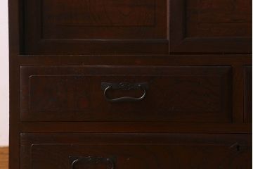 アンティーク家具　和製アンティーク　三方欅材　上質なキャビネット(茶箪笥・収納棚)