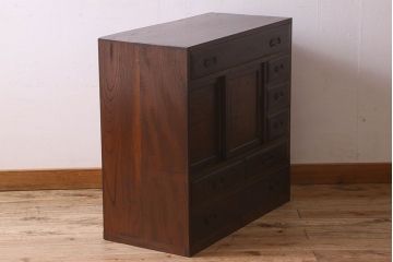 アンティーク家具　和製アンティーク　三方欅材　上質なキャビネット(茶箪笥・収納棚)
