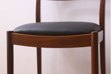 北欧家具　G-PLAN(ジープラン)　チーク材　 シックな色合いのチェア(椅子・ダイニングチェア・ワークチェア)(1)