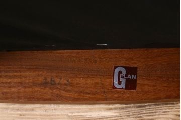 北欧家具　G-PLAN(ジープラン)　チーク材　 シックな色合いのチェア(椅子・ダイニングチェア・ワークチェア)(1)