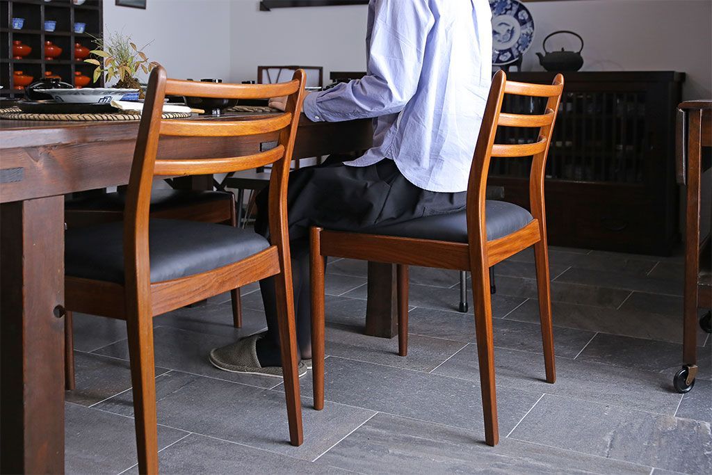 北欧家具　G-PLAN(ジープラン)　チーク材　 シックな色合いのチェア(椅子・ダイニングチェア・ワークチェア)(2)
