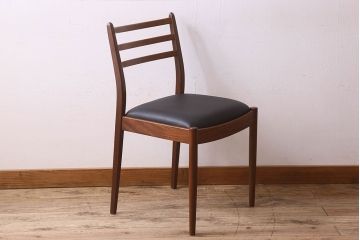 北欧家具　G-PLAN(ジープラン)　チーク材　 シックな色合いのチェア(椅子・ダイニングチェア・ワークチェア)(2)