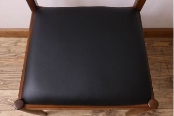 北欧家具　G-PLAN(ジープラン)　チーク材　 シックな色合いのチェア(椅子・ダイニングチェア・ワークチェア)(2)