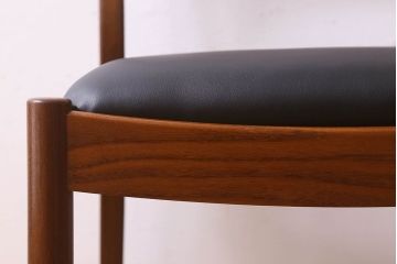 北欧家具　G-PLAN(ジープラン)　チーク材　 シックな色合いのチェア(椅子・ダイニングチェア・ワークチェア)(2)