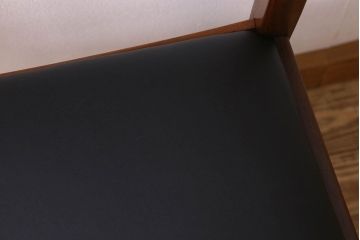 北欧家具　G-PLAN(ジープラン)　チーク材　 シックな色合いのチェア(椅子・ダイニングチェア・ワークチェア)(3)