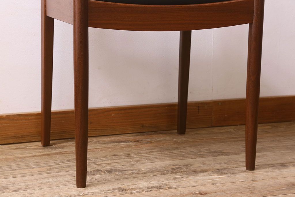 北欧家具　G-PLAN(ジープラン)　チーク材　 シックな色合いのチェア(椅子・ダイニングチェア・ワークチェア)(3)