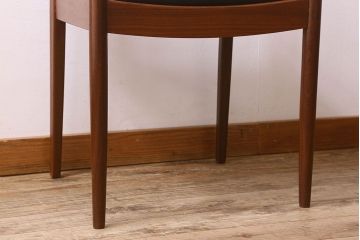 北欧家具　G-PLAN(ジープラン)　チーク材　 シックな色合いのチェア(椅子・ダイニングチェア・ワークチェア)(3)