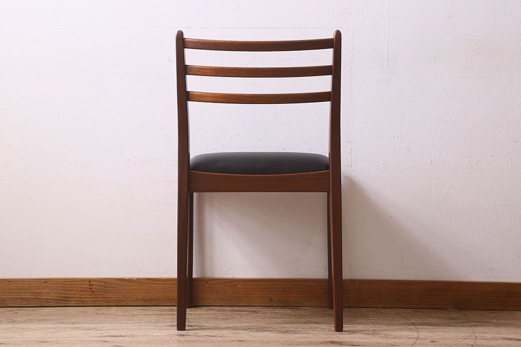 北欧家具　G-PLAN(ジープラン)　チーク材　 シックな色合いのチェア(椅子・ダイニングチェア・ワークチェア)(3)