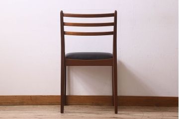 北欧家具　G-PLAN(ジープラン)　チーク材　 シックな色合いのチェア(椅子・ダイニングチェア・ワークチェア)(3)