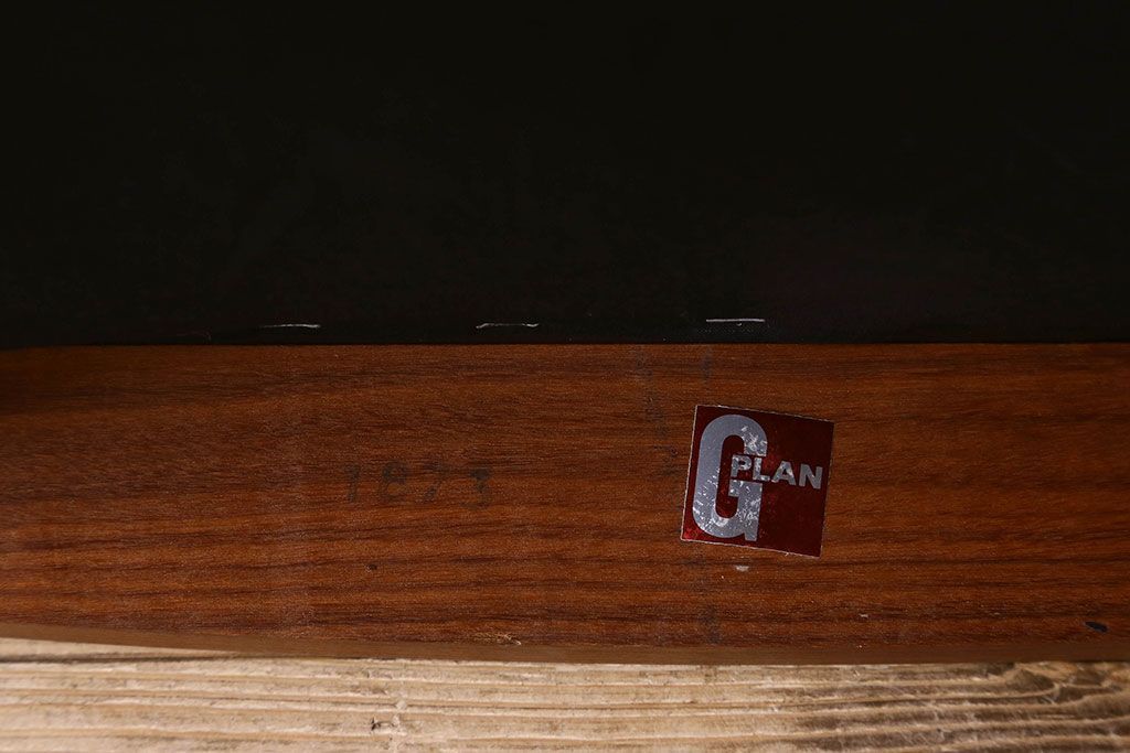 北欧家具　G-PLAN(ジープラン)　チーク材　 シックな色合いのチェア(椅子・ダイニングチェア・ワークチェア)(3)