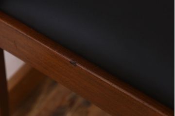 北欧家具　G-PLAN(ジープラン)　チーク材　 シックな色合いのチェア(椅子・ダイニングチェア・ワークチェア)