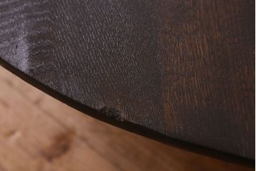 アンティーク家具　和製アンティーク　落ち着いた色合いが魅力的な栓材の丸ちゃぶ台(座卓、ローテーブル)