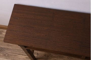 アンティーク雑貨　昭和レトロ　ラワン材　横長・薄型タイプの平机(コンソールテーブル、花台、飾り台)