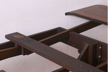 アンティーク家具　イギリスアンティーク　オーク材らしい趣のある木味が魅力的なドローリーフテーブル(エクステンションテーブル、ダイニングテーブル)