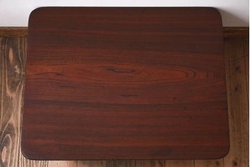 アンティーク家具　和製アンティーク　栓材一枚板　味わいのある木味の角ちゃぶ台(ローテーブル、座卓)