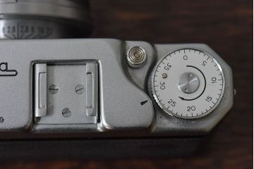 アンティーク雑貨　ビンテージカメラ　ケース付き　Konica(コニカ)B