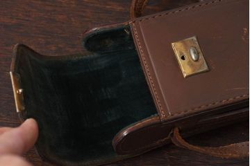アンティーク雑貨　ドイツ製　クラシックカメラ　ケース付き　Contessa Nettel Piccolette(コンテッサネッテル　ピコレット)　蛇腹カメラ