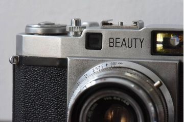 アンティーク雑貨　クラシックカメラ　太陽堂光機株式会社 ケース付き　BEAUTY SUPER(ビューティスーパー)35