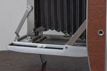 アンティーク雑貨　ビンテージ　アメリカ製　ポラロイド社　LAND CAMERA(ランドカメラ)95B