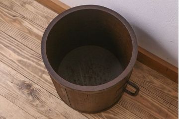 アンティーク雑貨　和製アンティーク　大正〜昭和期の古い一斗升(一斗マス)