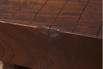 アンティーク雑貨　古民芸　欅材のみで作られた重厚な将棋盤(花台、飾り台)