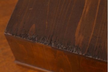 アンティーク雑貨　和製アンティーク　古い檜材や銅金具の質感が味のある小引き出し(小物入れ、小物収納)