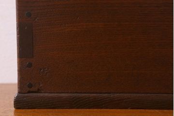 アンティーク雑貨　和製アンティーク　ケヤキ材のみで作られた上質な煙草盆(木製火鉢、植木鉢)