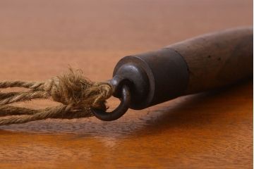 アンティーク雑貨　和製アンティーク　明治期の古い蔵戸の鉤(鍵)