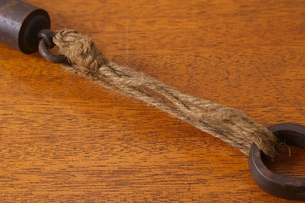 アンティーク雑貨　和製アンティーク　明治期の古い蔵戸の鉤(鍵)