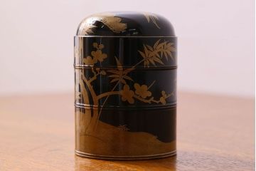 アンティーク雑貨　明治期　松竹梅鶴亀図　木製重香合・蒔絵(小物収納箱、茶道具)