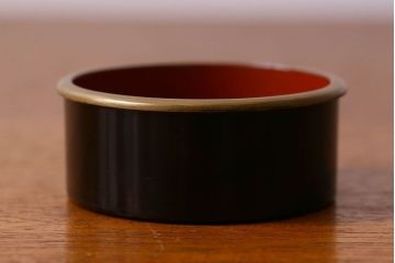 アンティーク雑貨　明治期　松竹梅鶴亀図　木製重香合・蒔絵(小物収納箱、茶道具)