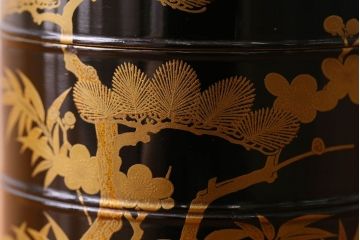 アンティーク雑貨　明治期　松竹梅鶴亀図　木製重香合・蒔絵(小物収納箱、茶道具)