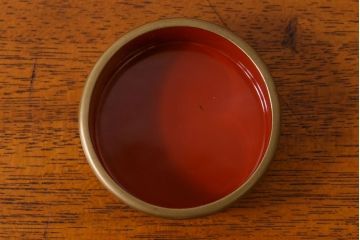 アンティーク雑貨　明治期　松竹梅鶴亀図　木製重香合・蒔絵(小物収納箱、茶道具)