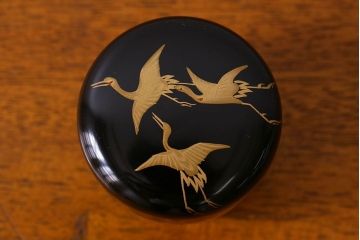 アンティーク雑貨　明治大正期　鶴蒔絵　木製棗(なつめ、茶道具)
