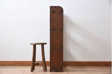 アンティーク家具　和製アンティーク　古い栓材の質感が味のあるブックシェルフ(本棚、飾り棚、ディスプレイラック、 ウッドシェルフ)