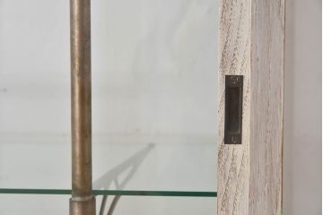 ペイント家具　シャビーな質感が味わい深いガラスケース(ショーケース、飾り棚、陳列棚)