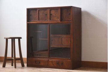 アンティーク家具　和製アンティーク　上手物!三方ケヤキ材の上質な茶箪笥(収納棚、茶棚、戸棚)