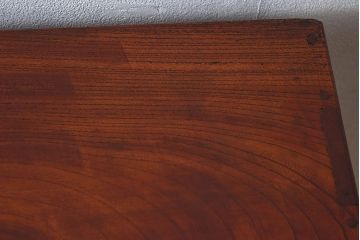 アンティーク家具　和製アンティーク　上手物!三方ケヤキ材の上質な茶箪笥(収納棚、茶棚、戸棚)