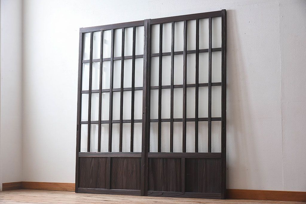 和製アンティーク　クリアガラス　すりガラス　モダンな雰囲気漂うガラス戸2枚セット(引き戸)です