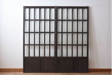 和製アンティーク　クリアガラス　すりガラス　モダンな雰囲気漂うガラス戸2枚セット(引き戸)です