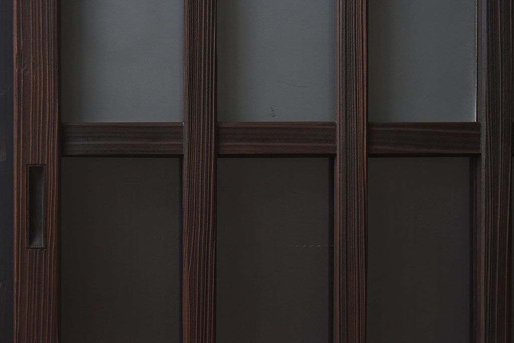 和製アンティーク　クリアガラス　すりガラス　モダンな雰囲気漂うガラス戸2枚セット(引き戸)です