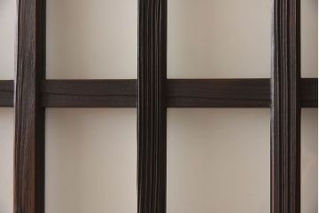 和製アンティーク　クリアガラス　すりガラス　モダンな雰囲気漂うガラス戸2枚セット(引き戸)です