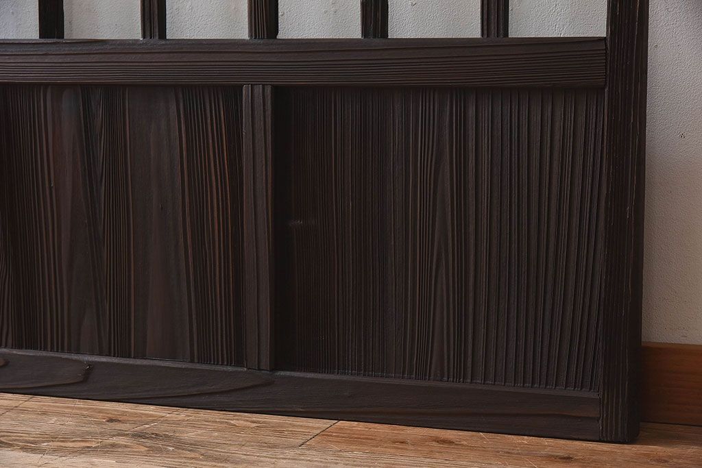 和製アンティーク　クリアガラス　すりガラス　モダンな雰囲気漂うガラス戸2枚セット(引き戸)です