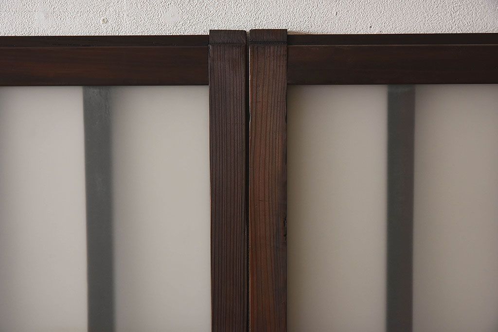 和製アンティーク　クリアガラス　すりガラス　モダンな雰囲気漂うガラス戸2枚セット(引き戸)です