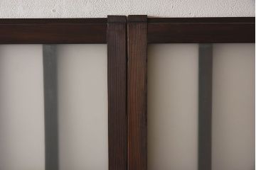 和製アンティーク　クリアガラス　すりガラス　モダンな雰囲気漂うガラス戸2枚セット(引き戸)です